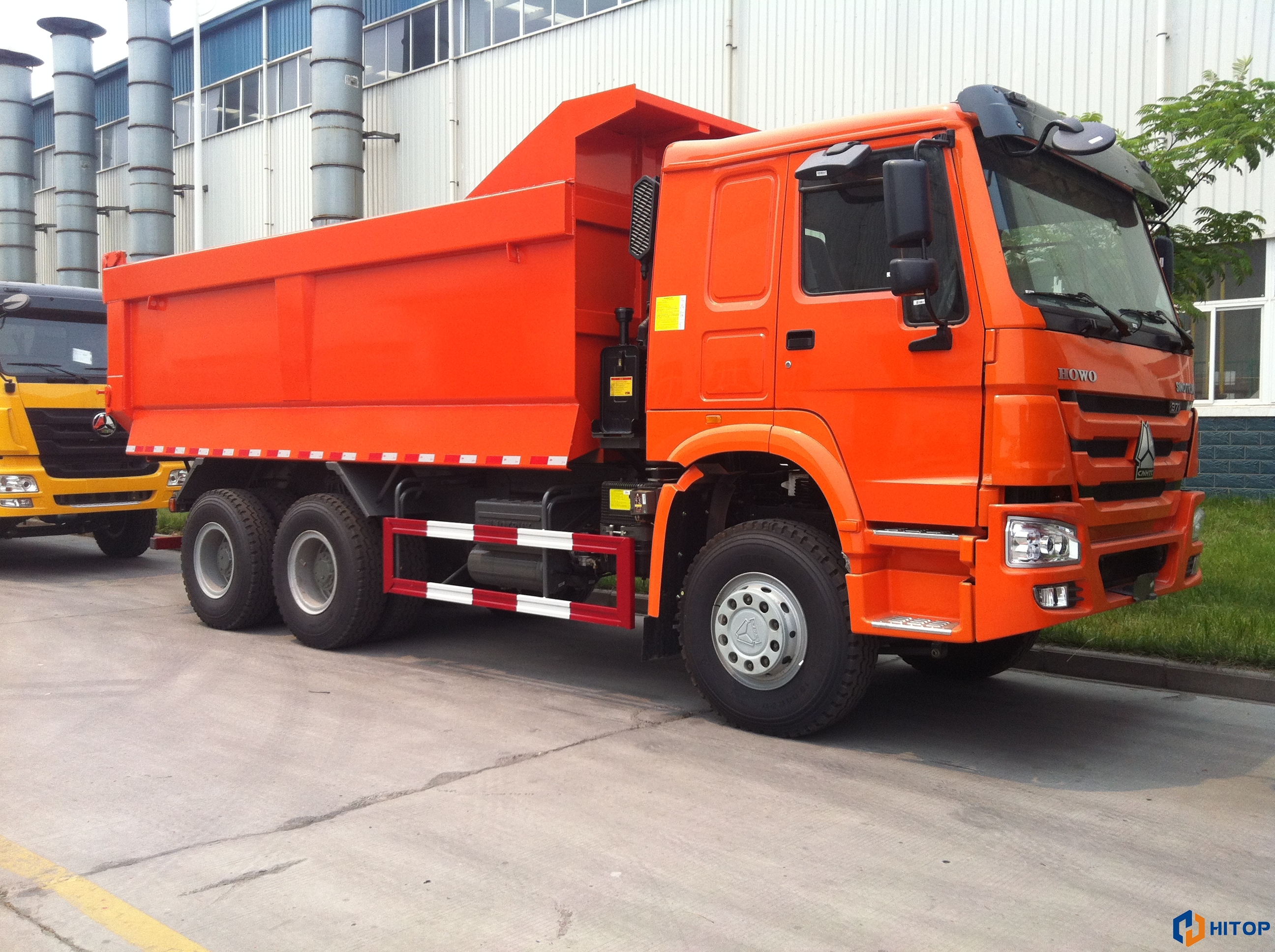 SINOTRUK Dump Truck For Sale - HITOP MACHINERY